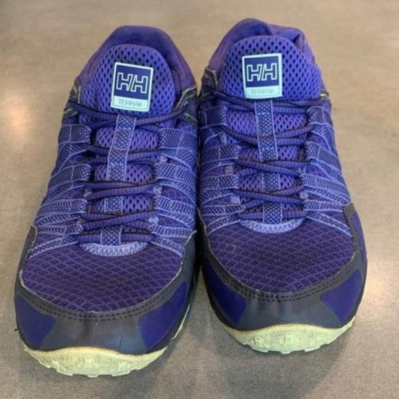 helly HANSEN terrak sneakers. HELLY grip for hiking, walking, trekking. Purple - Picture 1 of 10